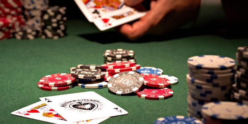 Nắm chắc hướng dẫn chơi Poker online cho người mới